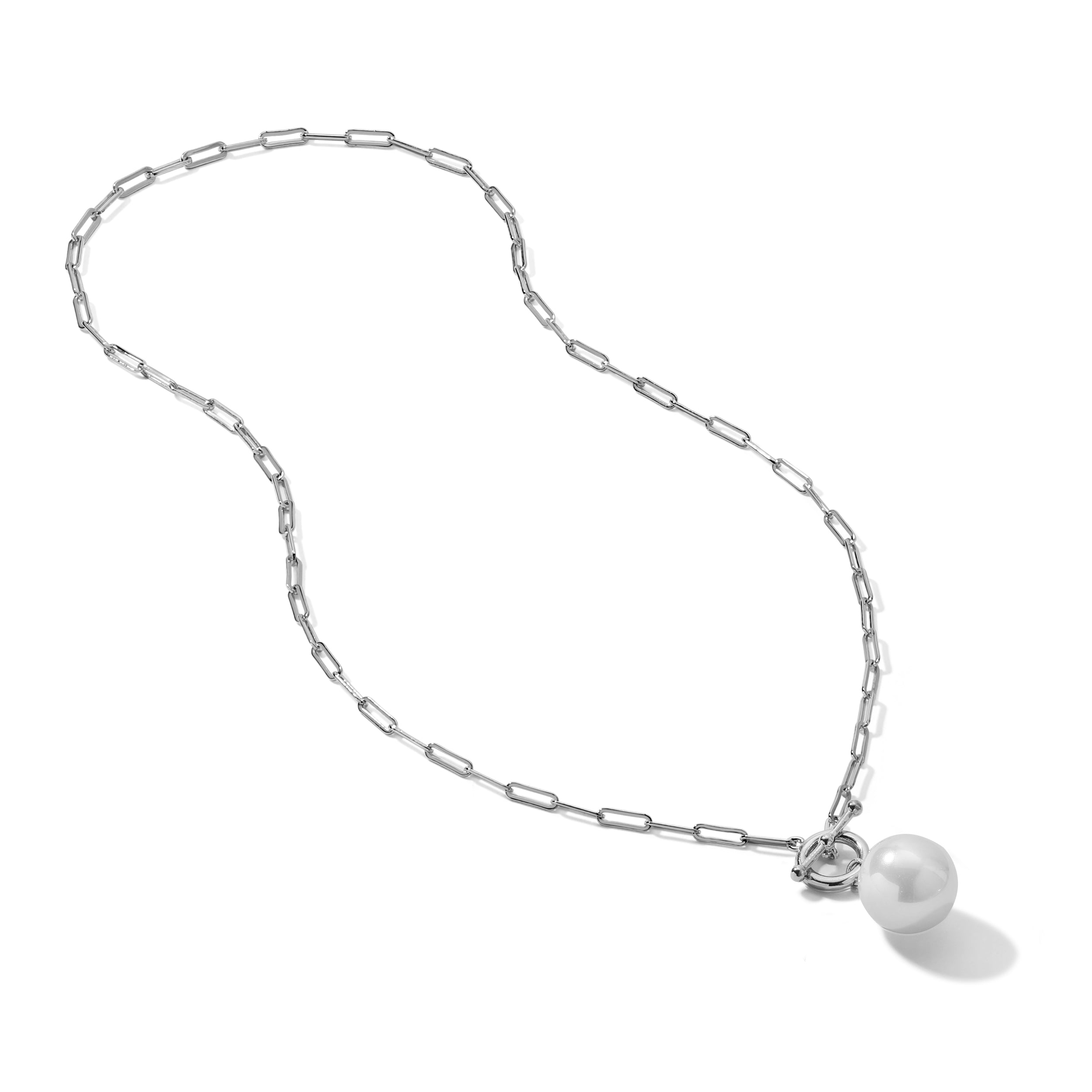 Solé Pearl Necklace